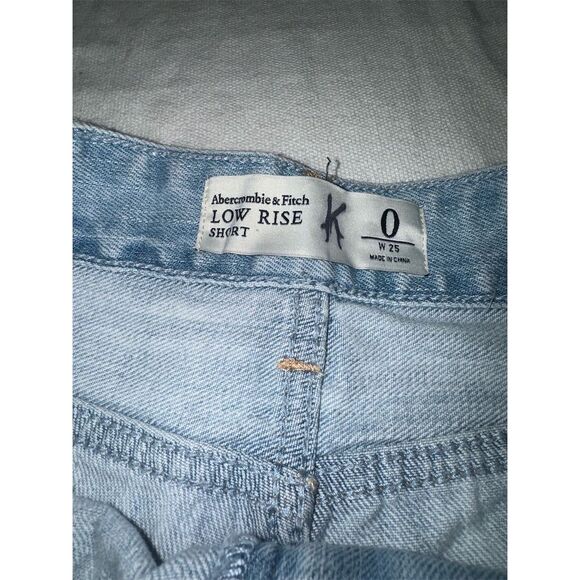Abercrombie & Fitch  Low Rise Distressed Jean Shorts Size 0 Blue Casual Summer - Picture 2 of 5